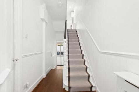 Hallway/Stairs
