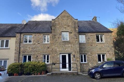 Maple Close Apartments 