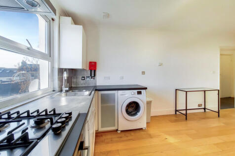 Kitchen Angle 2