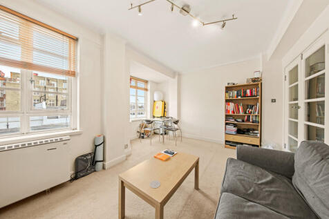 Living room 2 