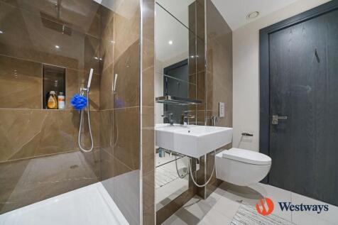 En-suite bathroom...