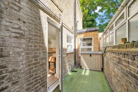 Property Image 9