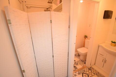 WC &amp; Storage 