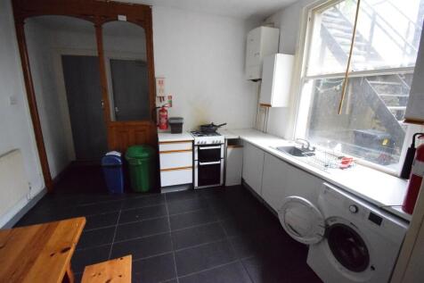 main&#43;kitchen