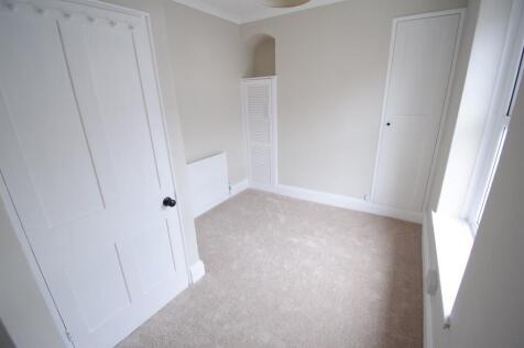 Bedroom 2 (rear)