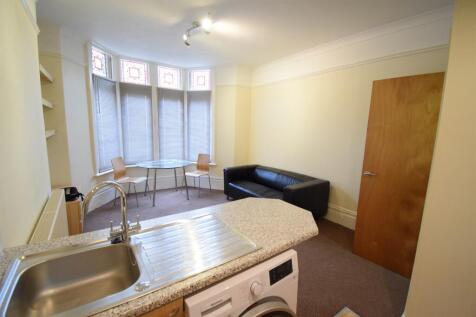 Lounge/Kitchen