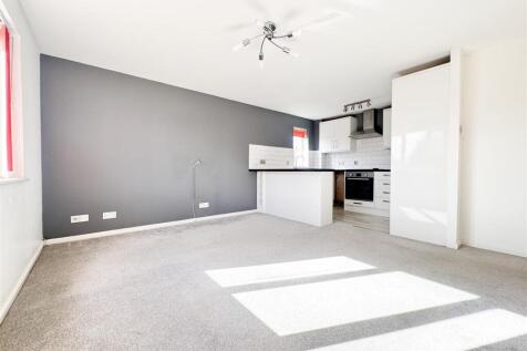 Lounge/ Kitchen
