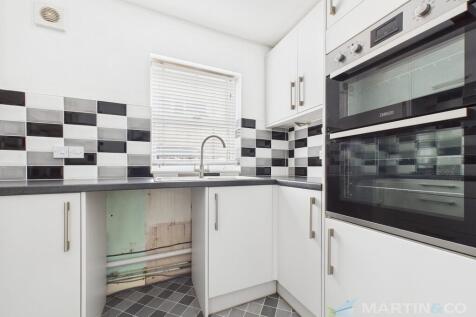 CAM03578G0-PR0195...