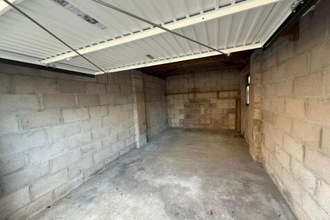 IMG-20251110-WA00...