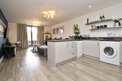 Open Plan Lounge/Kitchen