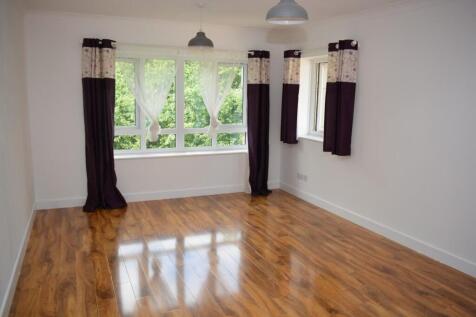 Lounge / Kitchen