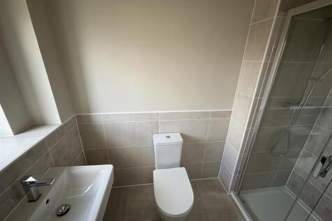 Ensuite shower room