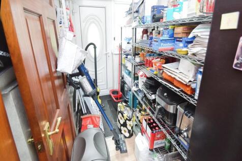 81d7c67d-Pantry