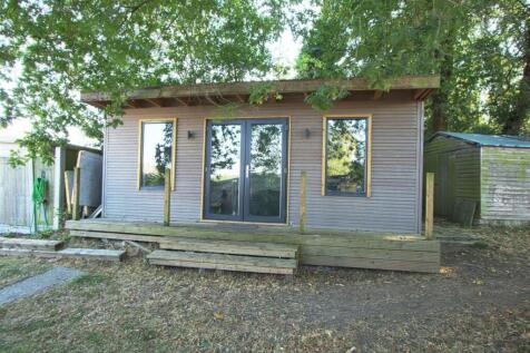 DETACHED OFFICE