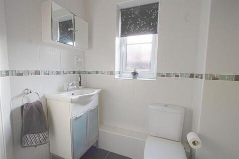 ENSUITE M2.jpg