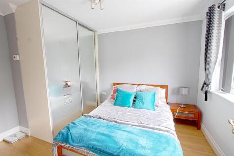 BED 3.jpg