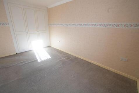BEDROOM ONE.jpg