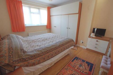 BEDROOM ONE.jpg