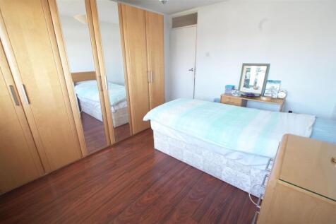 BEDROOM11.jpg