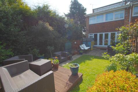 GARDEN1.jpg