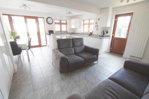 KITCHEN3.jpg