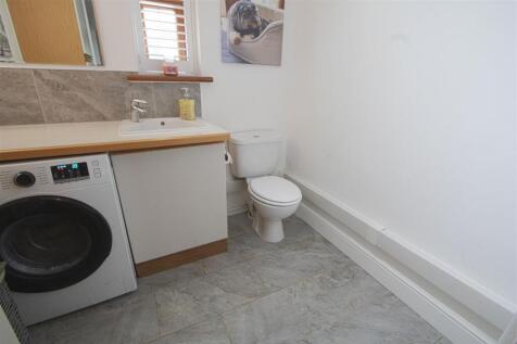 UTILITY ROOM.jpg