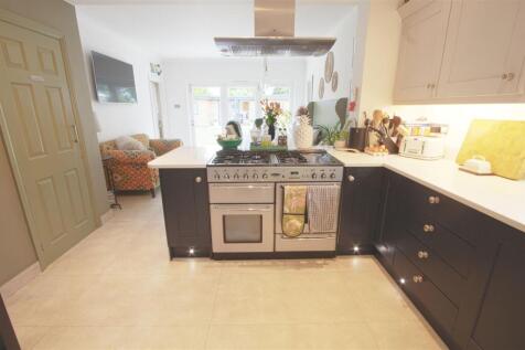 KITCHEN3.jpg