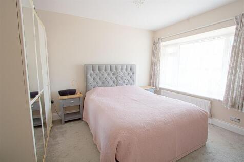 bed 3.jpg