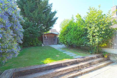 GARDEN 1 .jpg