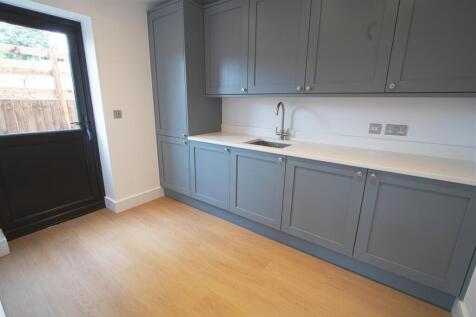 UTILITY ROOM.jpg
