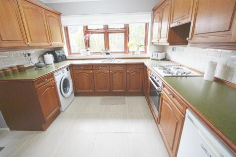 KITCHEN1.jpg