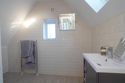 ensuite 3 .jpg
