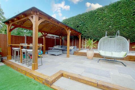 gazebo 1p.jpg