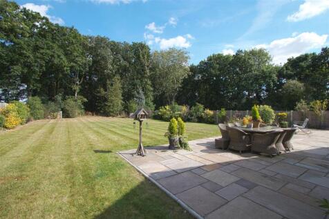 GARDEN2.jpg