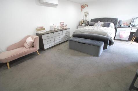 BED1.jpg
