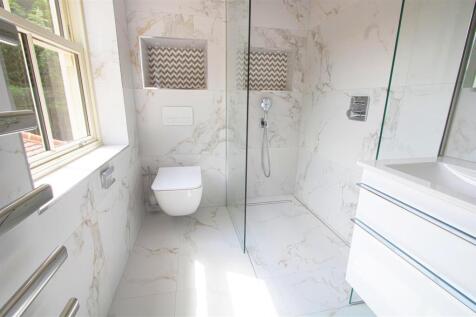shower1new.jpg