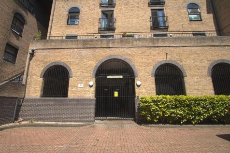 PARKING ENTRANCE.jpg