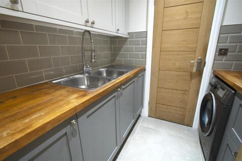 UTILITY ROOM.jpg