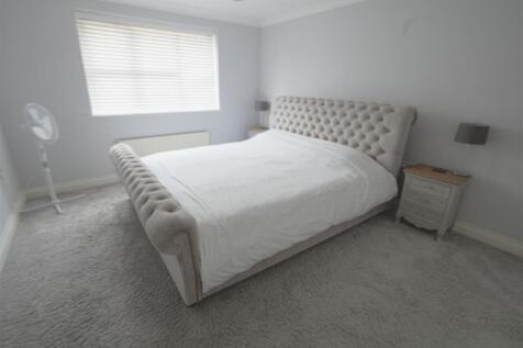 BEDROOM ONE.jpg