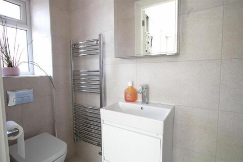 ENSUITE.jpg
