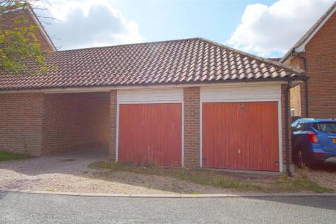 GARAGE.jpg