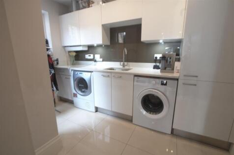 UTILITY ROOM.jpg