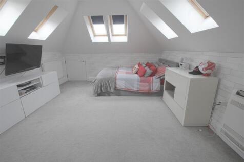 BEDROOM TWO.jpg