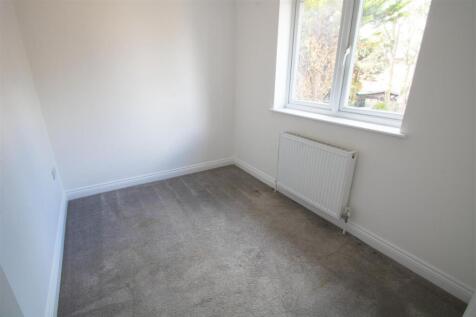 BEDROOM 3.jpg