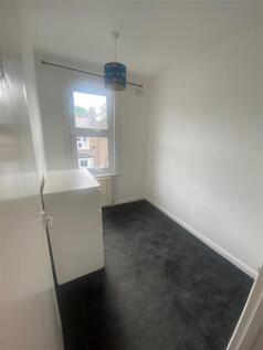 bathroom  2.jpg