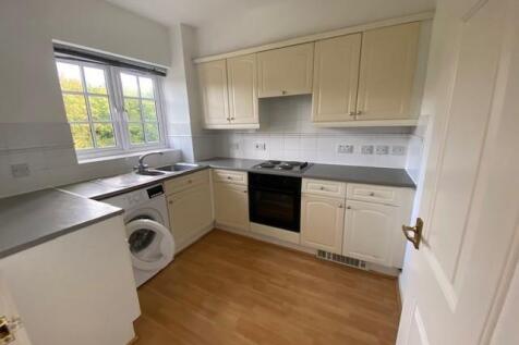 41 Edith Cavel Way - kitchen.jpg
