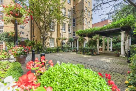 Gladstone Court - Communal Garden