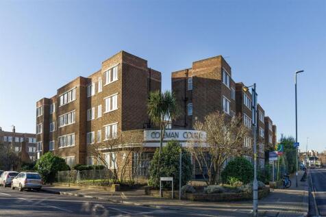 flat 32 coleman court 1567 extl.jpg