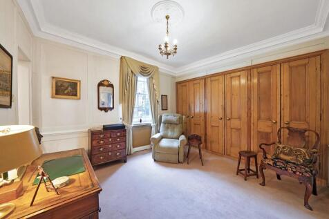 Barton Street Principle Dressing Room