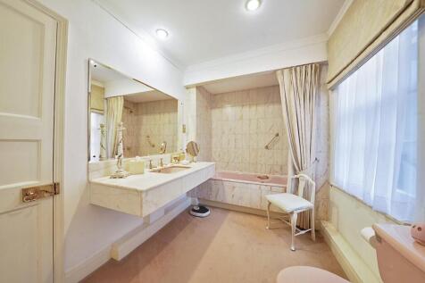 Barton Street Principle En-Suite